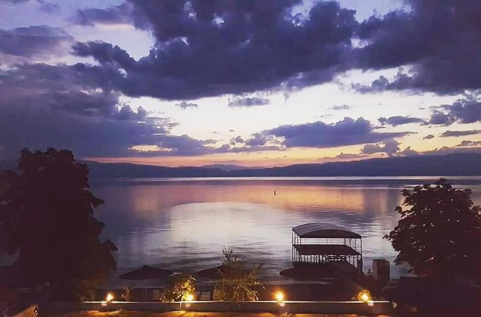 Hotel Lagadin Ohrid Exteriör bild